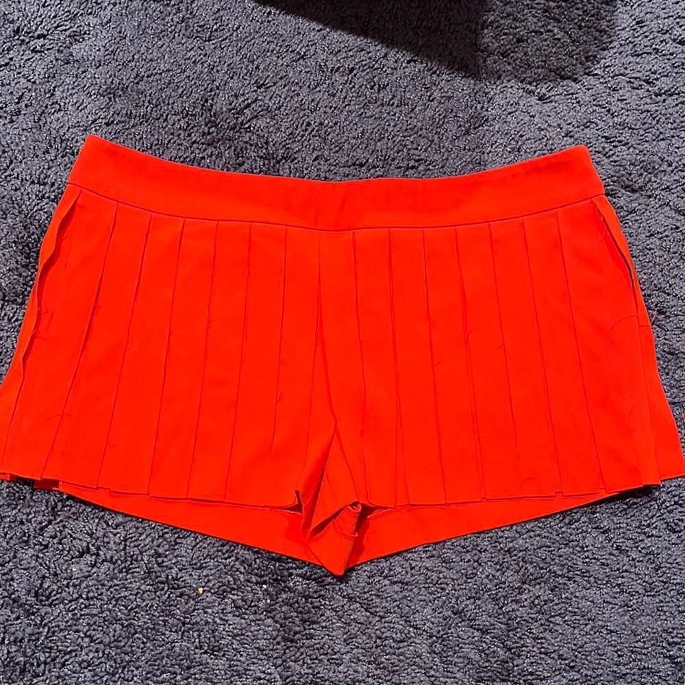 Moschino CHEAP AND CHIC red shorts size I 40/6 US